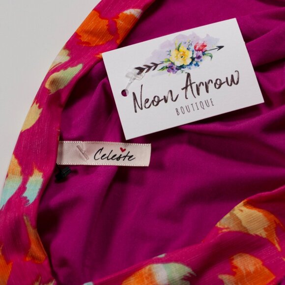 NEW Celeste Animal Print Top Womens L Large Pink Leopard V Neck Rayon Tee QQ06X - Picture 6 of 7